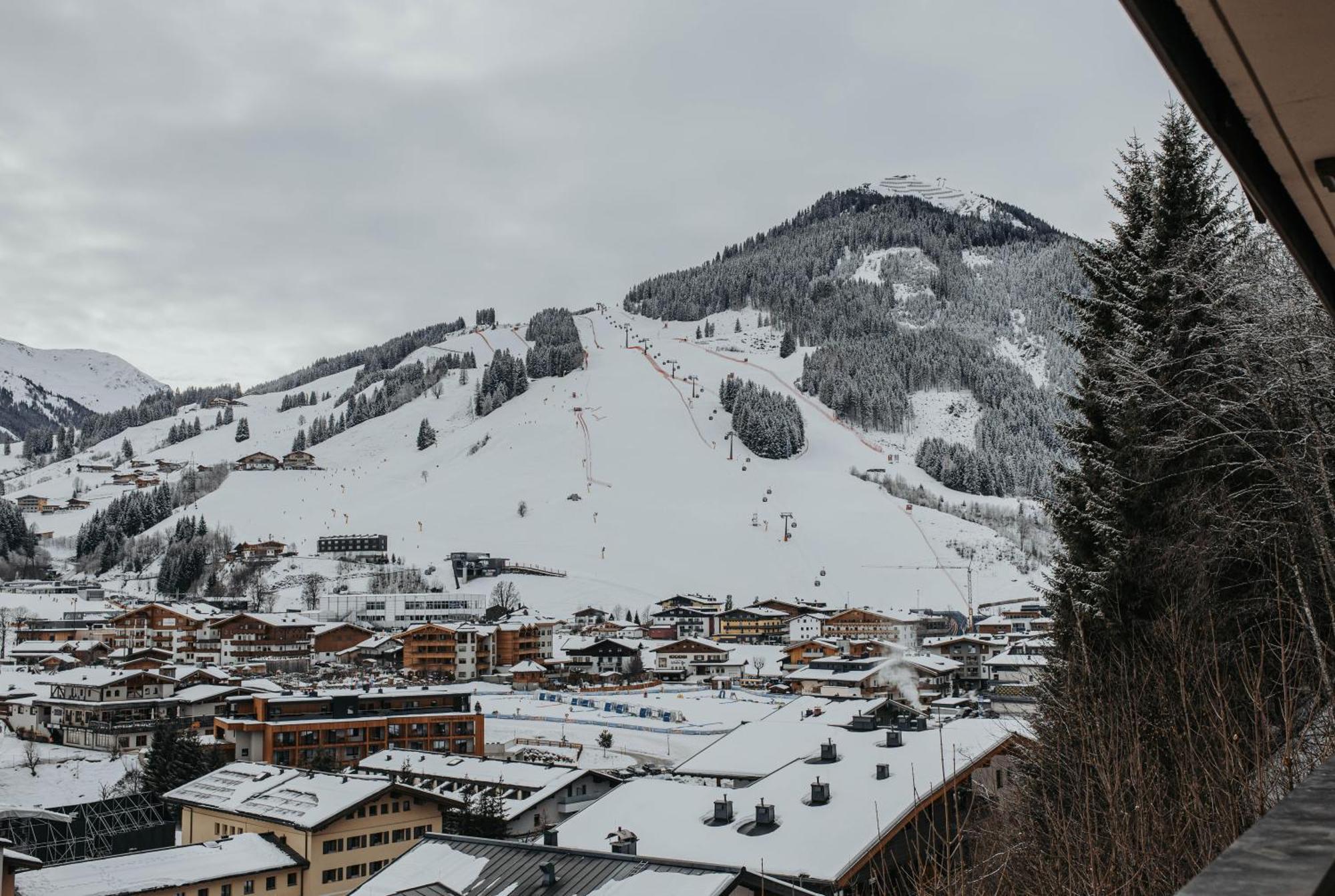 Appartement Conrad Saalbach-Hinterglemm Esterno foto